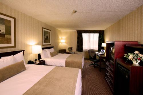 Best Western Plus Toronto Airport Hotel 003